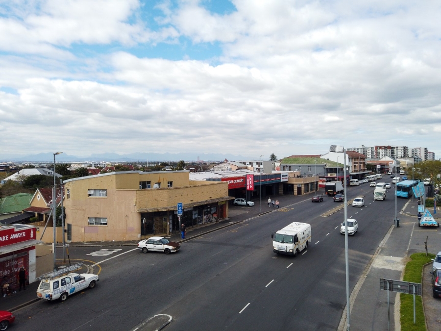  Bedroom Property for Sale in Observatory Western Cape